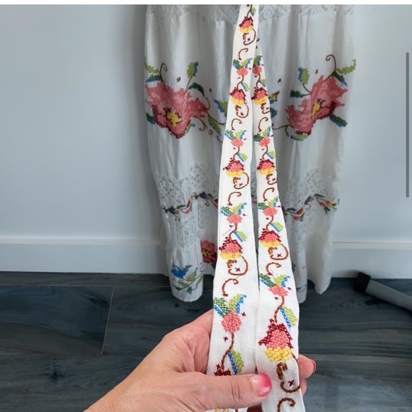 Stunning Farm Rio Embroidered Linen Maxi Dress - Picture 4 of 5